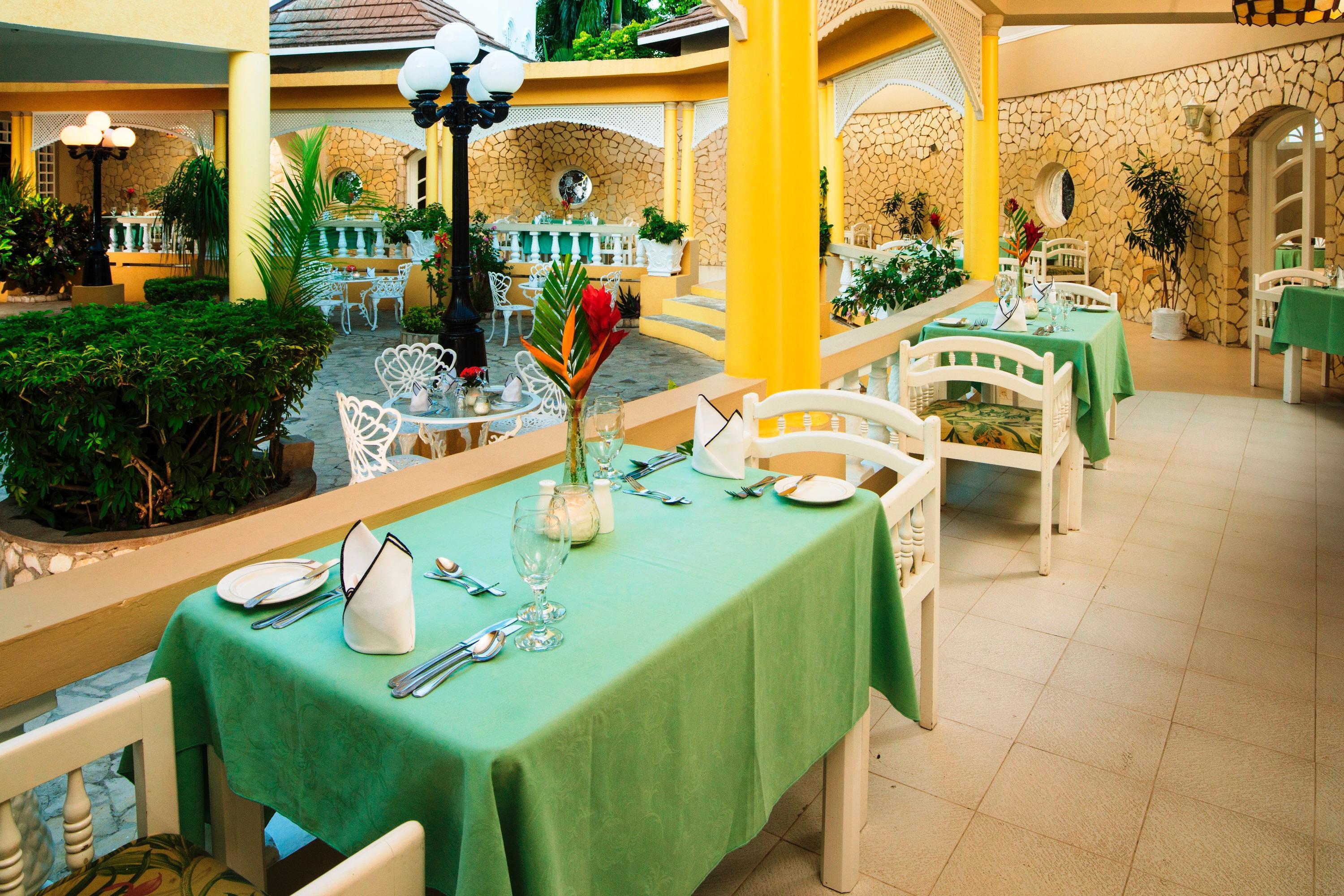 Seagarden Beach Resort Montego Bay Esterno foto