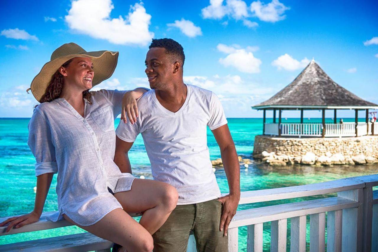 Seagarden Beach Resort Montego Bay Esterno foto