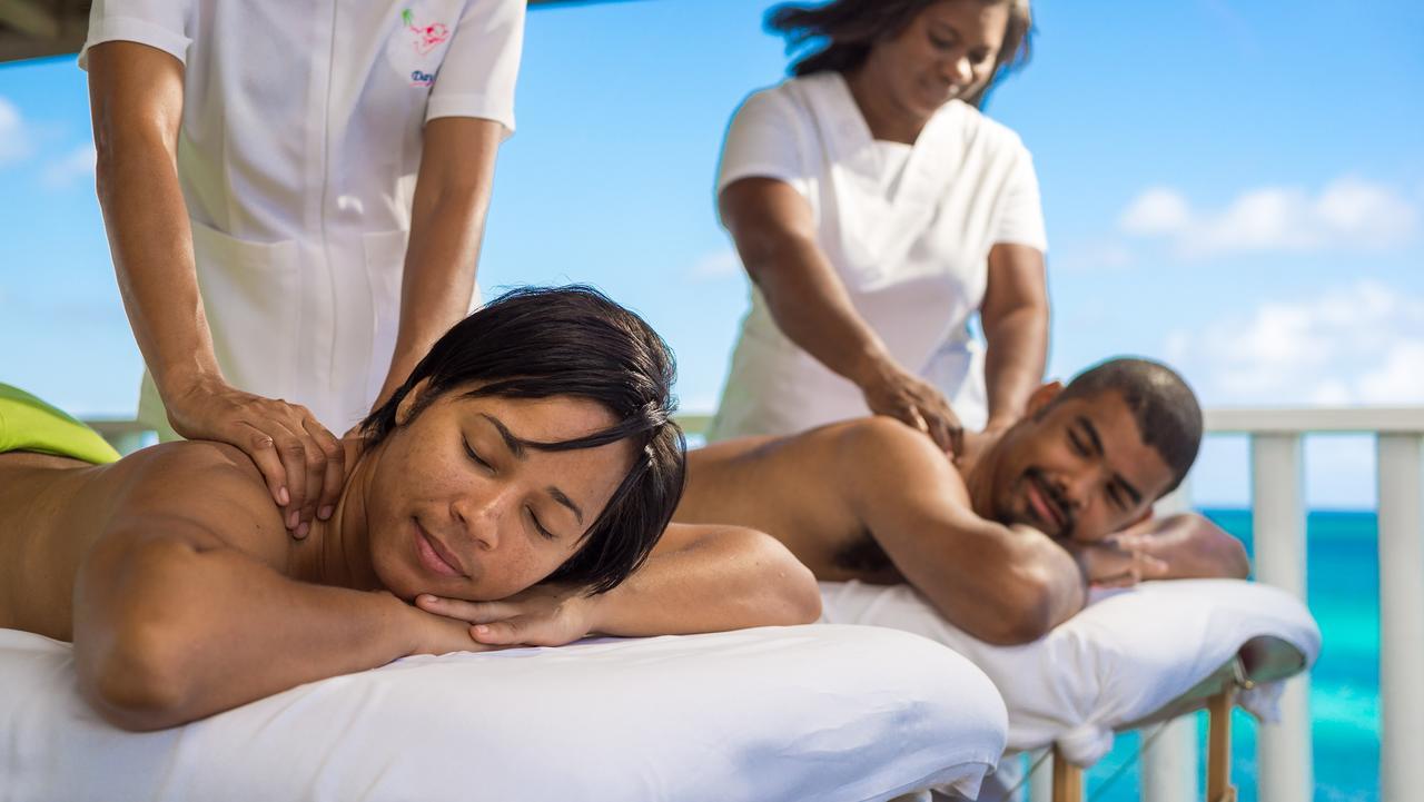 Seagarden Beach Resort Montego Bay Esterno foto