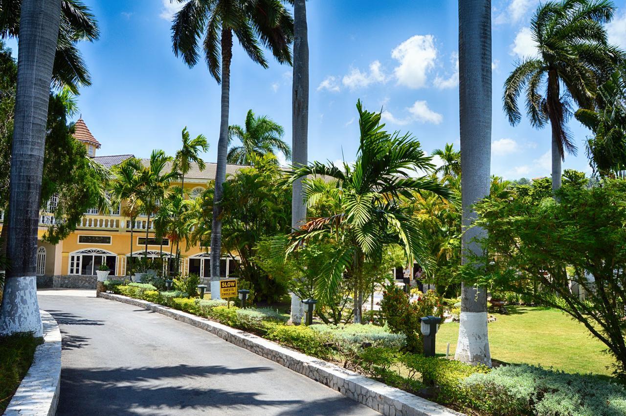 Seagarden Beach Resort Montego Bay Esterno foto
