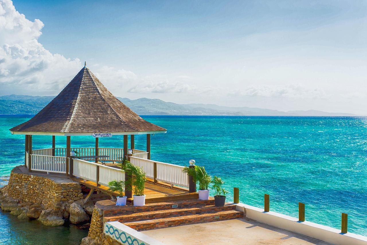 Seagarden Beach Resort Montego Bay Esterno foto